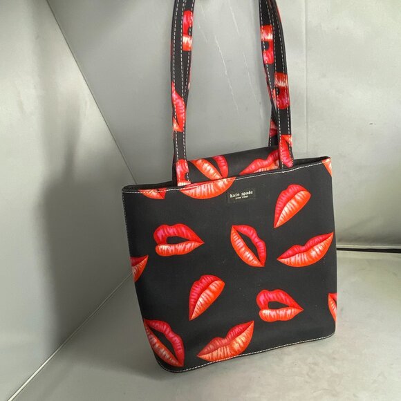 Rare Kate Spade New York Vintage Black Tote Purse Shoulder Bag With Red Lips - Picture 1 of 5